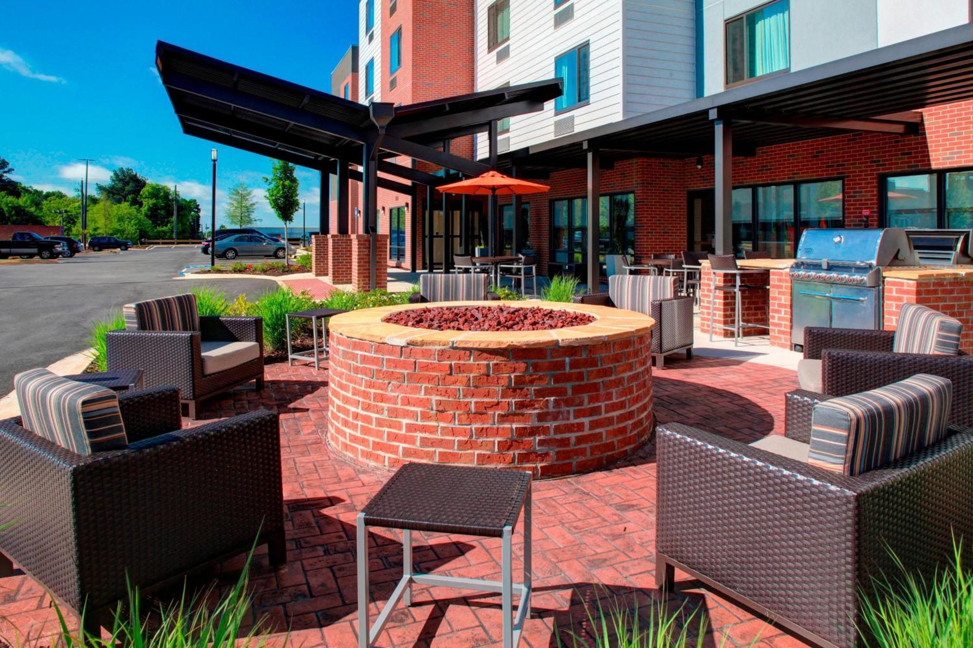 Towneplace Suites By Marriott Macon Mercer University Ngoại thất bức ảnh